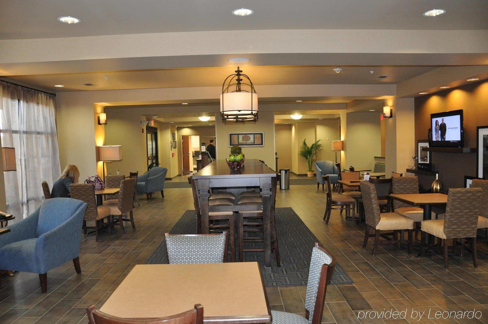 Hampton Inn Winfield Tucker Restoran fotoğraf
