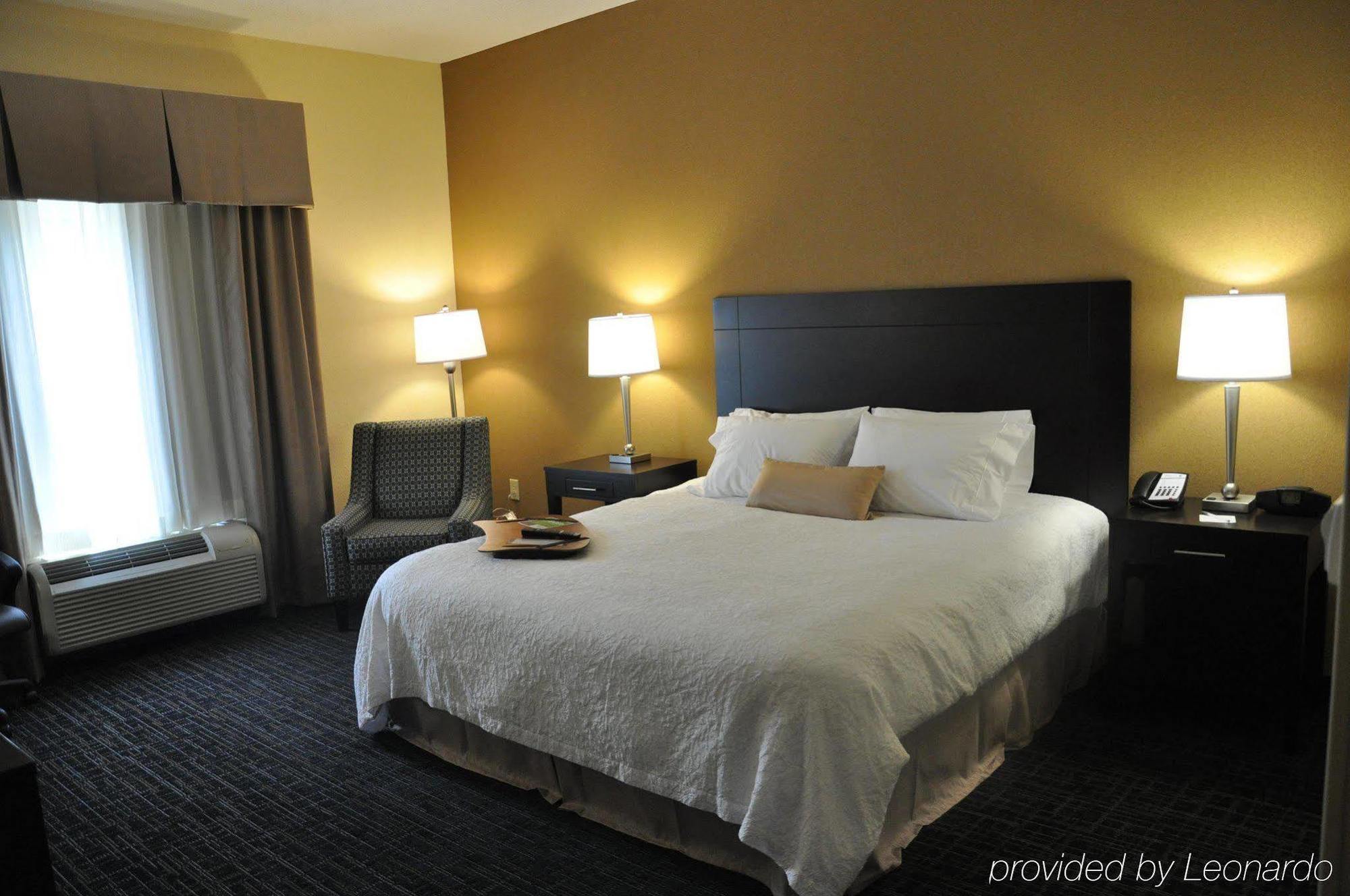 Hampton Inn Winfield Tucker Oda fotoğraf